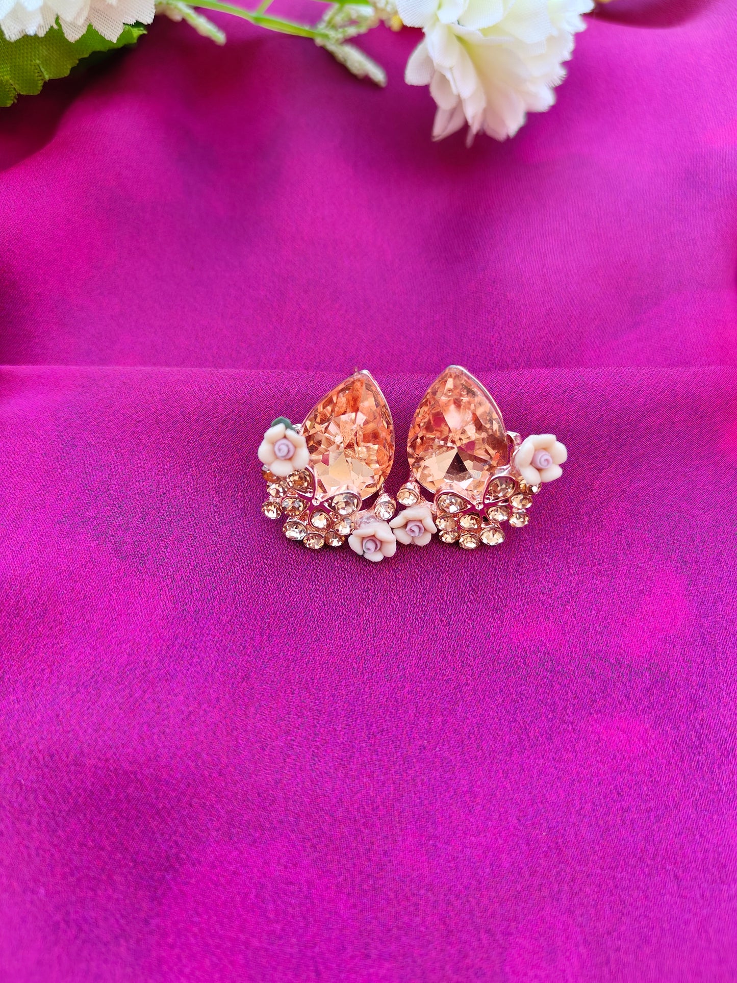 PETAL WHISPER EARRINGS