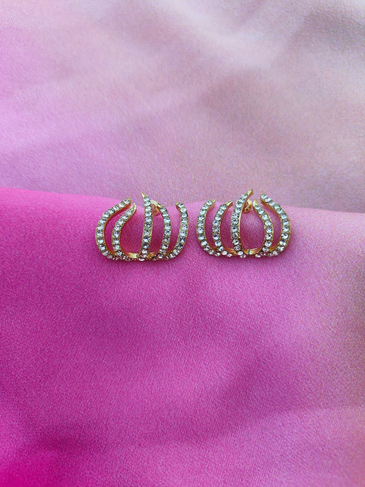 WAVE DIAMOND EARRINGS
