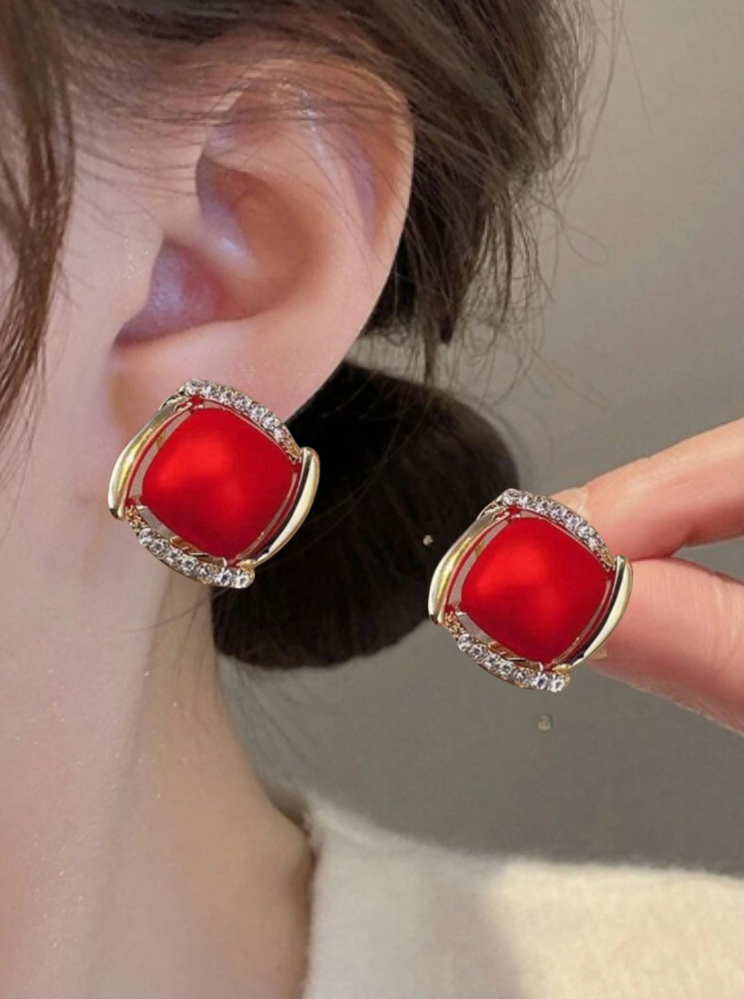 SCARLET GRACE EARRINGS